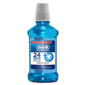Oral-B ústní voda Strong Teeth 250 ml